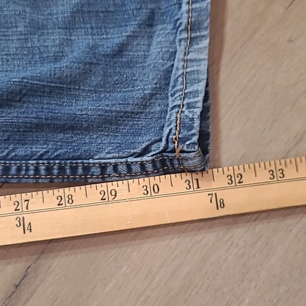 Levi's 501 Jeans Men's sz 32 Classic Fit Denim Jeans